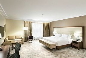 Städtereise Warschau DoubleTree by Hilton Hotel Städtereise Warschau DoubleTree by Hilton Hotel